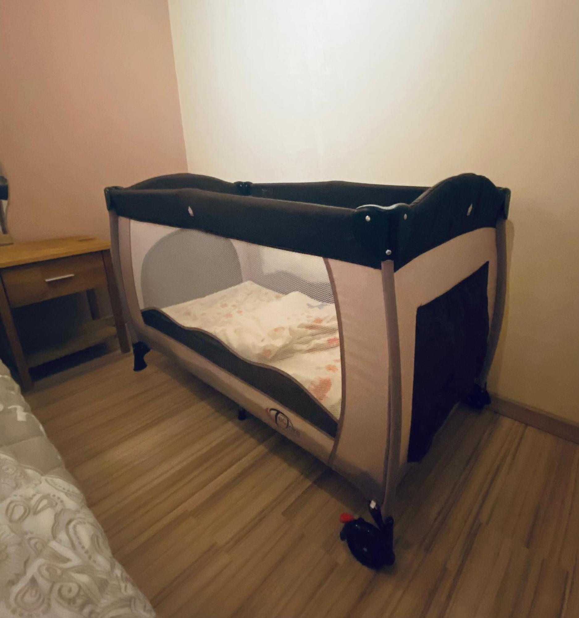 Flat For Up To 4 People In Dresden-Striesen Exterior foto
